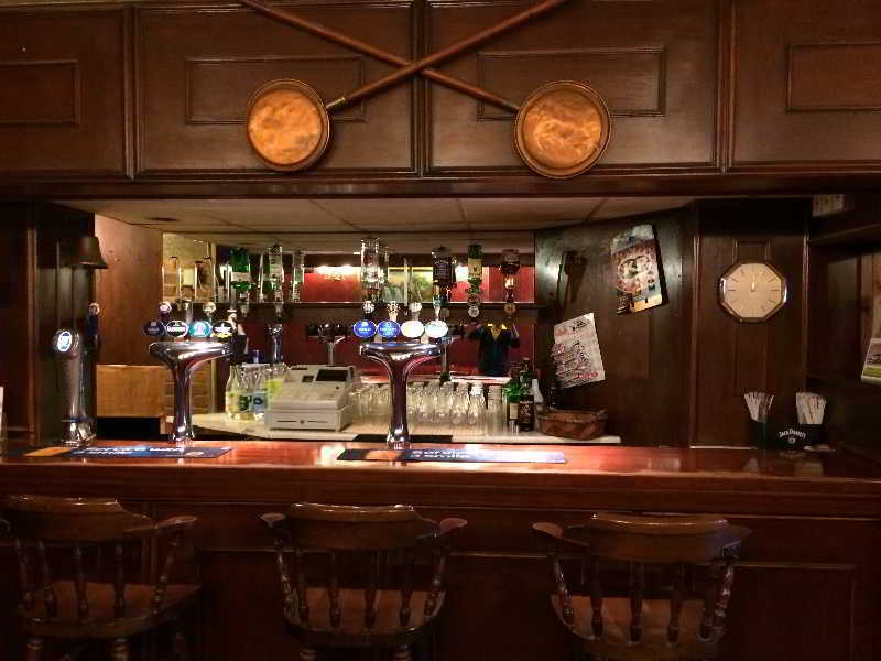Lindal Hotel Хароу Екстериор снимка