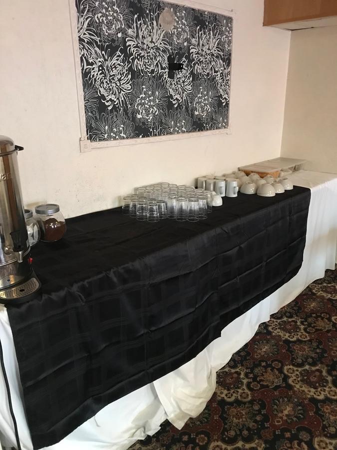 Lindal Hotel Хароу Екстериор снимка